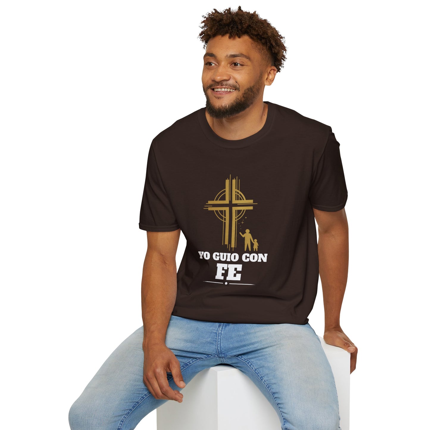 Yo Guío Con Fe T-Shirt — Camisa con Cruz Dorada para Líderes y Padres Cristianos